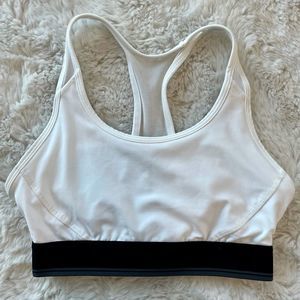 Amazon Essential Sports Bra